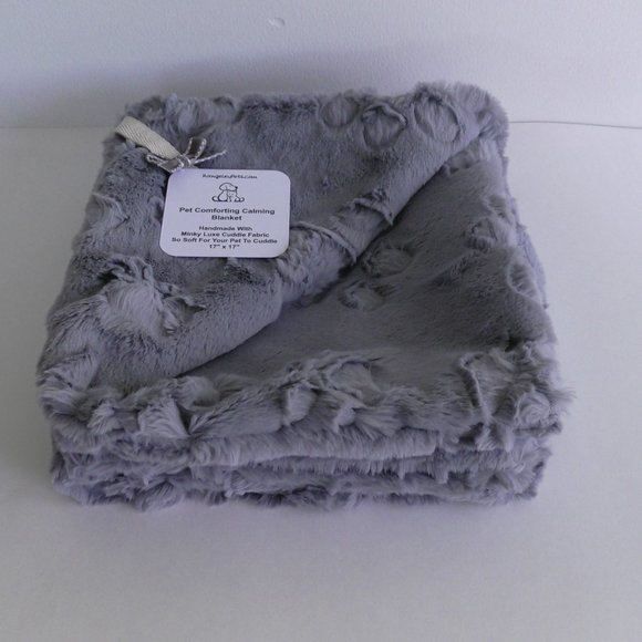 Pet Comforting Calming Blanket - Picture 8 of 8
